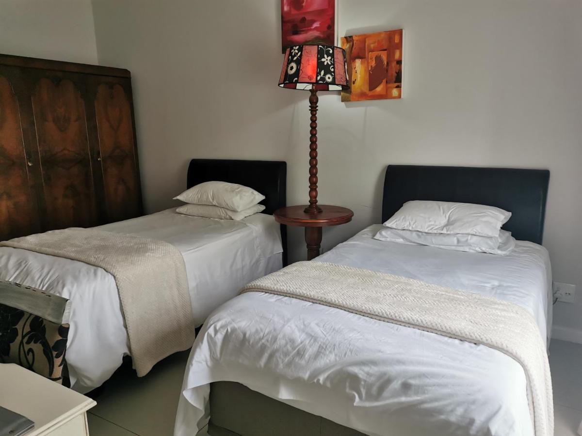 Blouberg Manor Hotel Bloubergstrand Ngoại thất bức ảnh